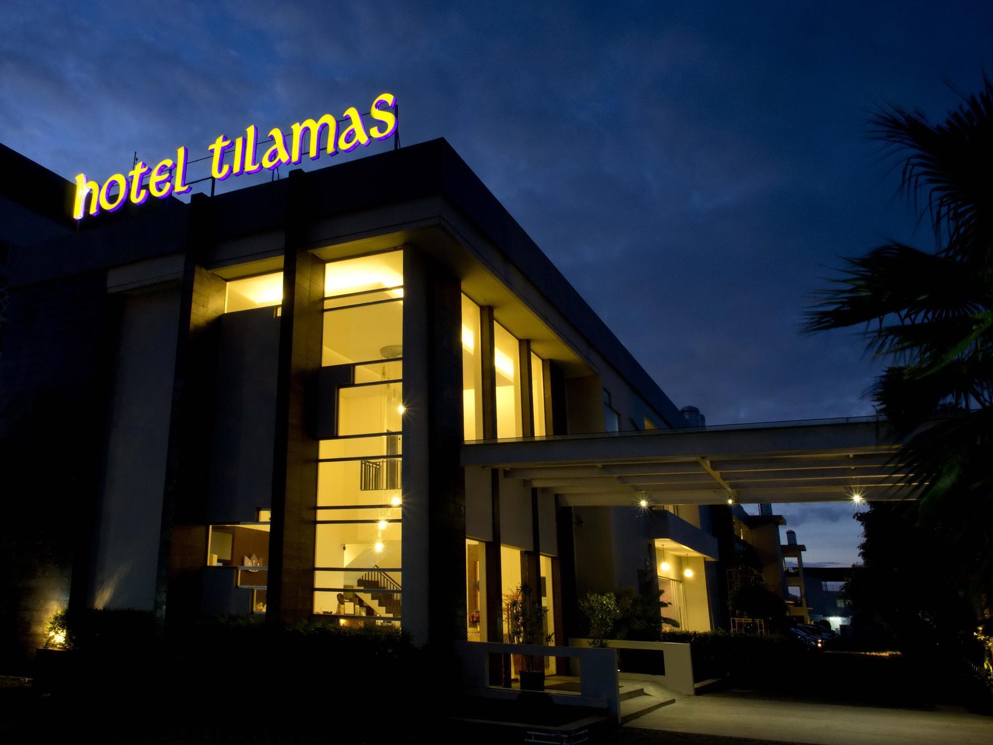 Hotel Tilamas Juanda Sawotratap Kültér fotó