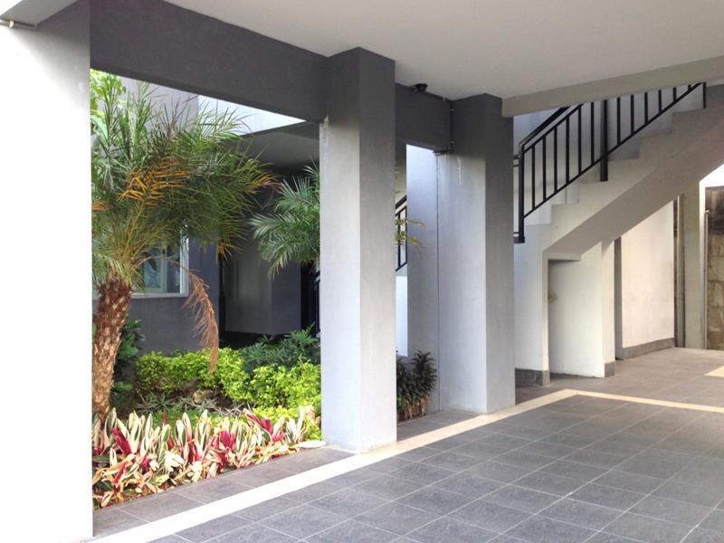 Hotel Tilamas Juanda Sawotratap Kültér fotó
